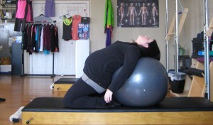 vertrekken knelpunt applaus Pilates and Pregnancy - Week 30: Big Ball Exercises - Rivercity Pilates